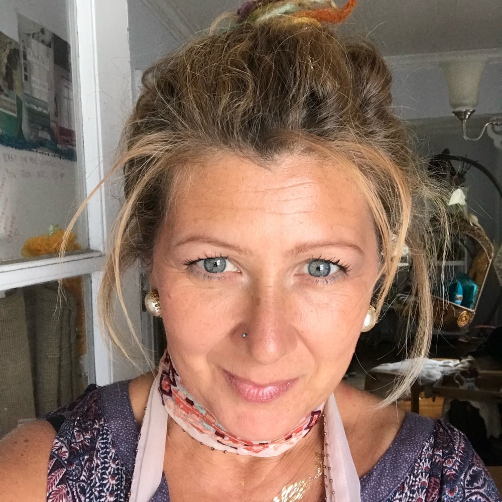 Meet your Posher, Maria